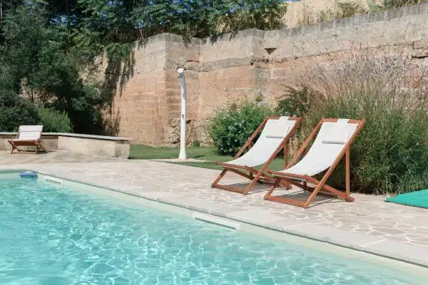 Comment habiller votre plage de piscine ?