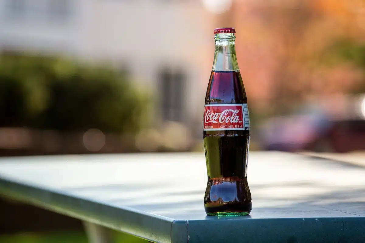 11 façons incroyables d’utiliser le coca-cola pour vos plantes!