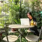 un salon de jardin