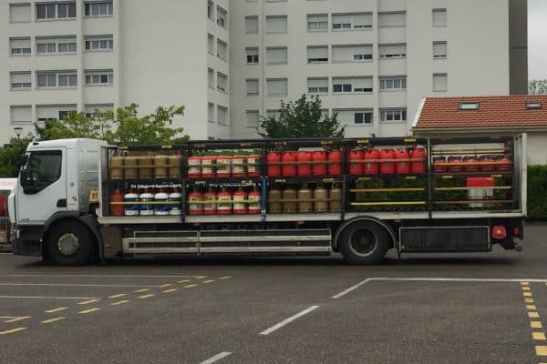 Cuisiner à l’intérieur et à l’extérieur : choisir la bonne bouteille de gaz
