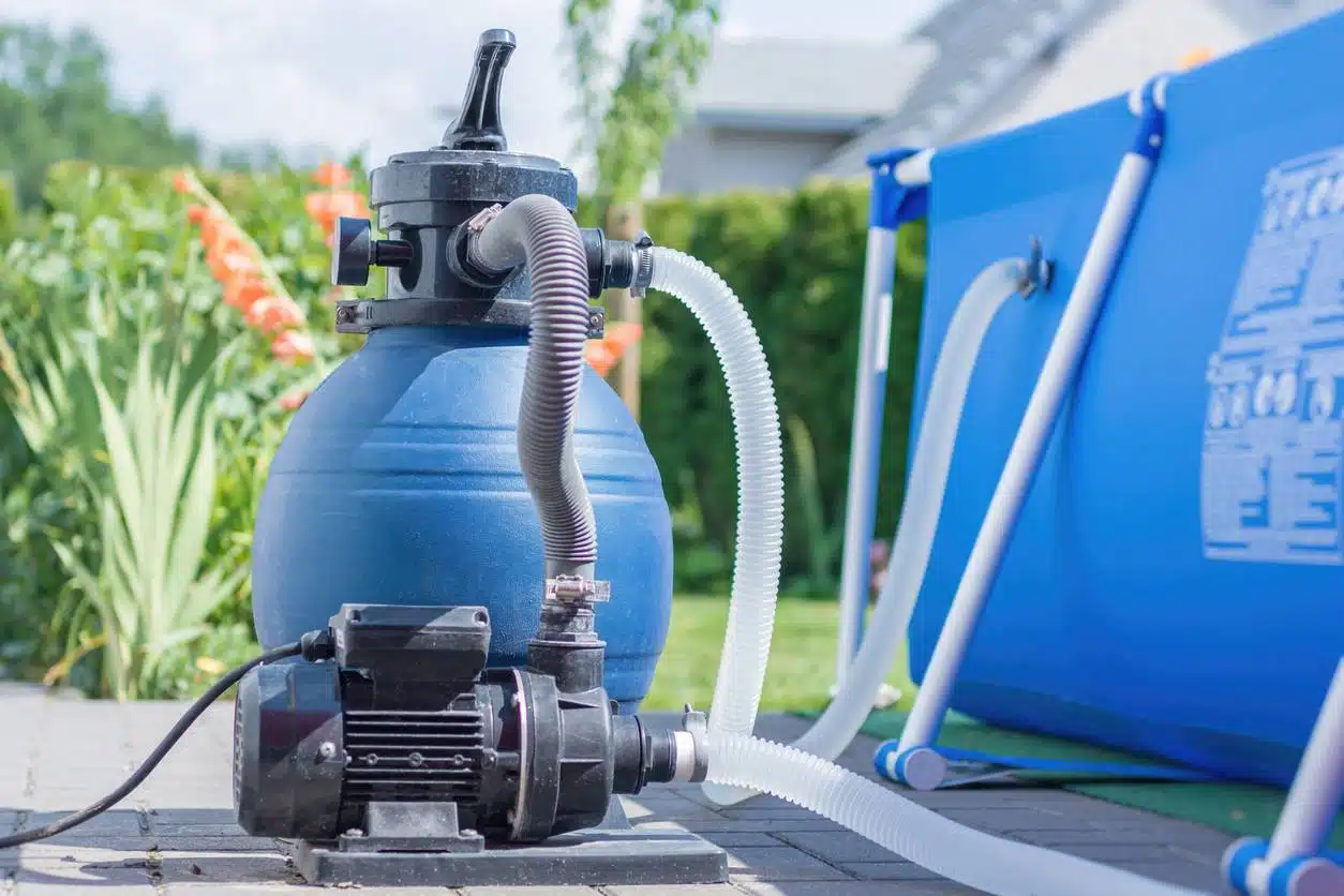 le fonctionnement d'une pompe pour piscine