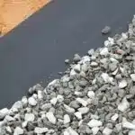 Guide complet pour réussir votre terrasse gravillonnée : étapes et conseils
