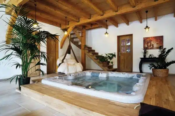Quels sont les avantages à installer un spa en intérieur ?