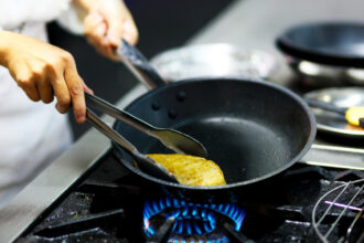 Cuisiner au gaz : avantages, sécurité et choix de la bouteille