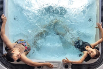 L’importance d’une couverture de spa de qualité pour protéger votre équipement