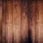 Pourquoi opter pour le bois pour votre bardage de façade de maison ?